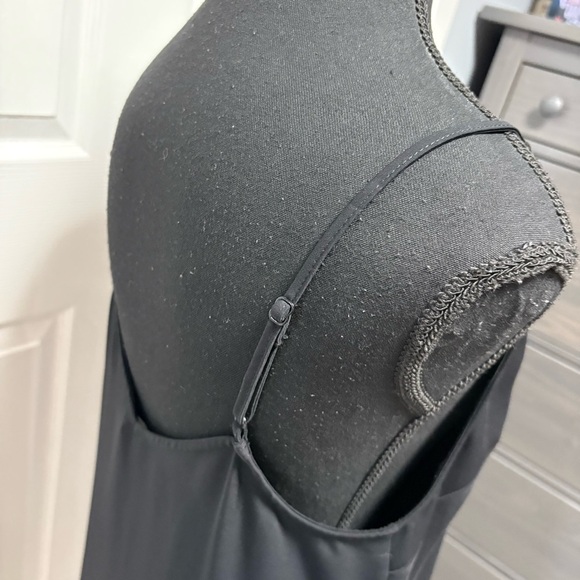 Gentle Fawn Dress - Picture 5 of 7